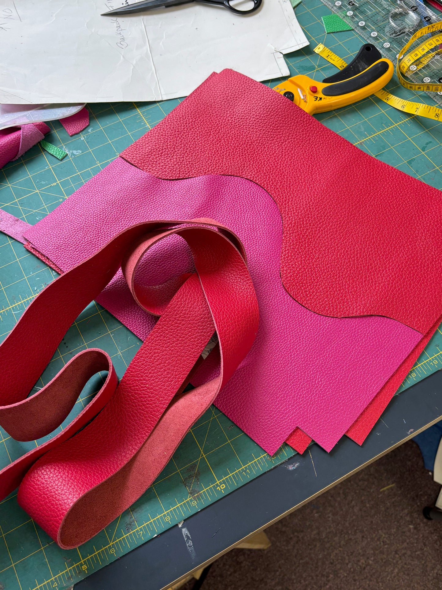 2-Tone convertible Wave Backpack, red/pink