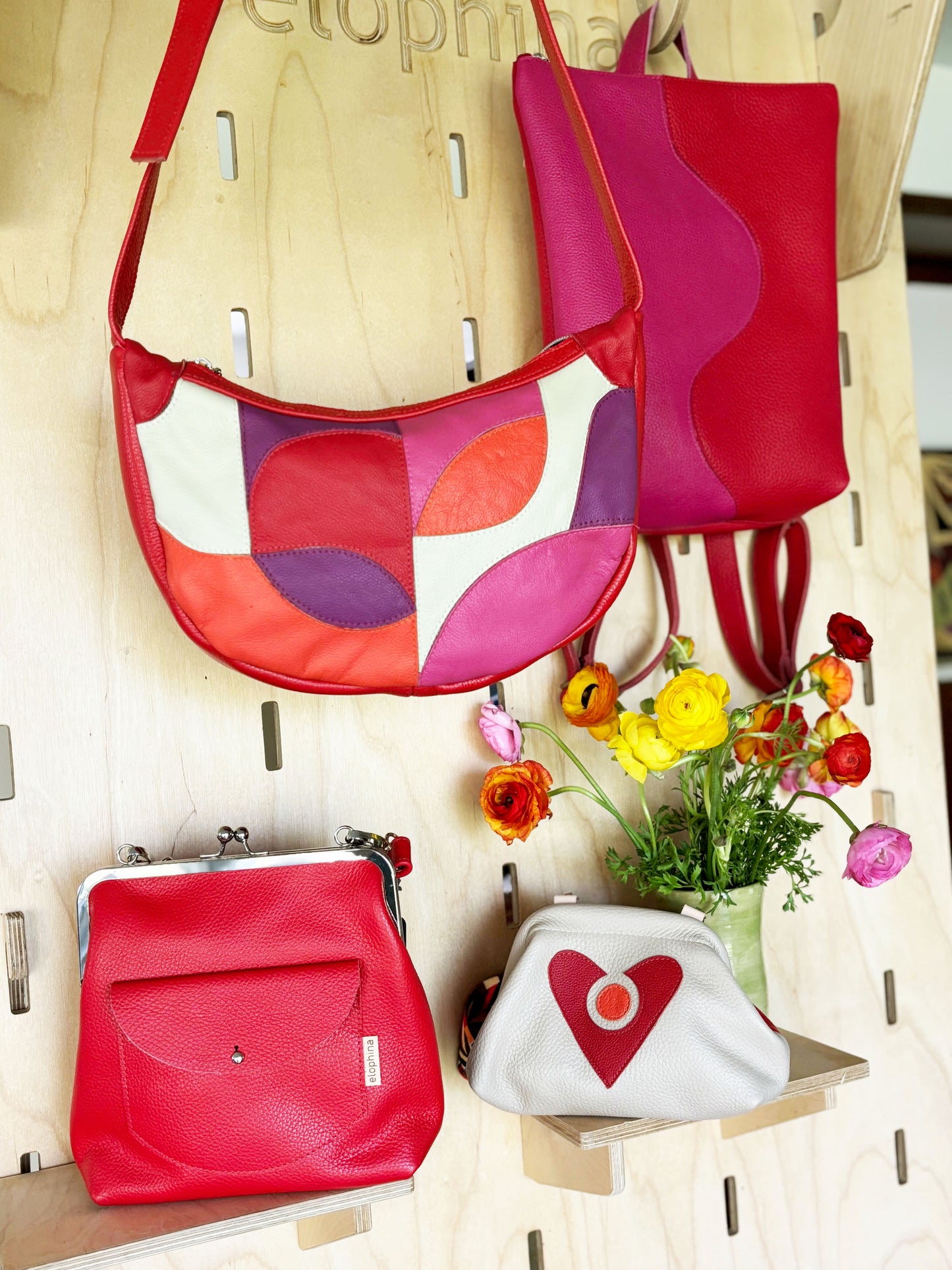 Kisslock Crossbody Bag Red