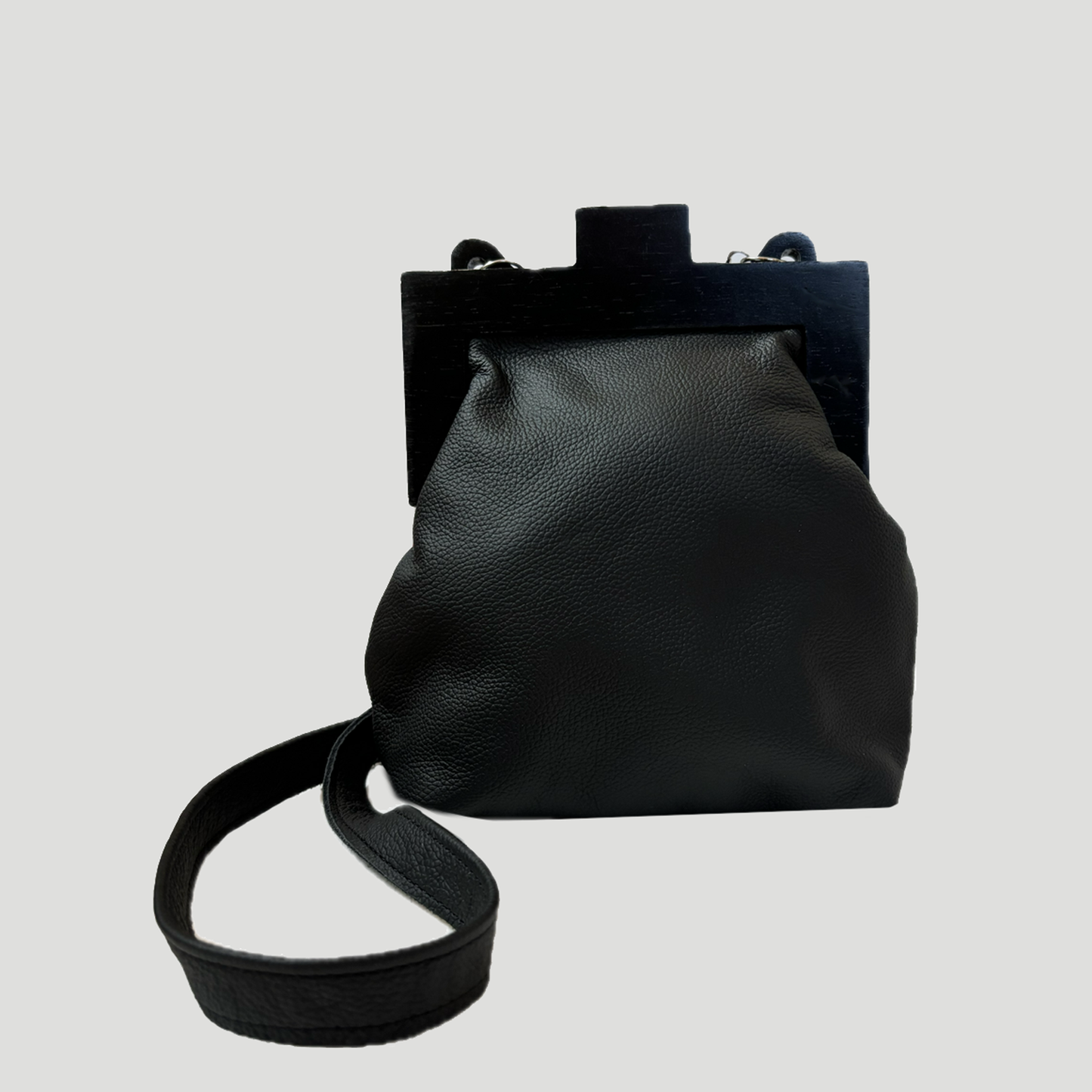 Small Wooden Frame Crossbody Purse / black, pink