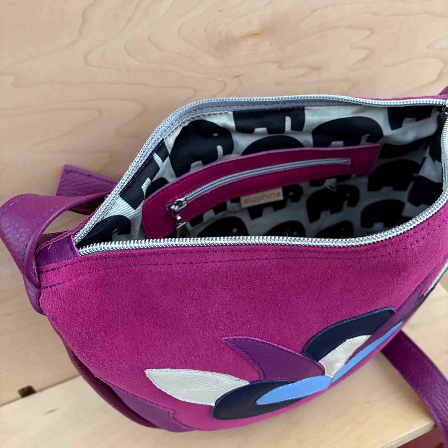 Lotus Crossbody / magenta