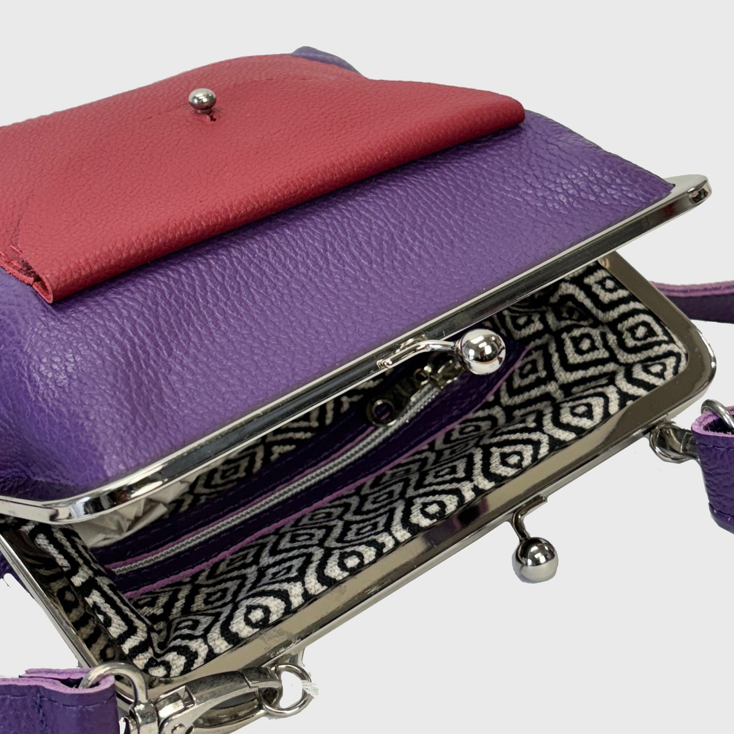 Kisslock Crossbody Bag Purple/Red