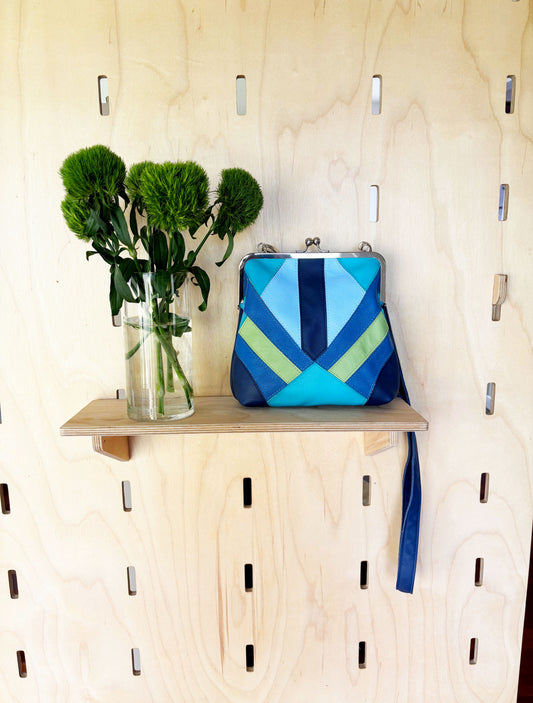 Marquetry Kisslock Crossbody navy/green/turquoise