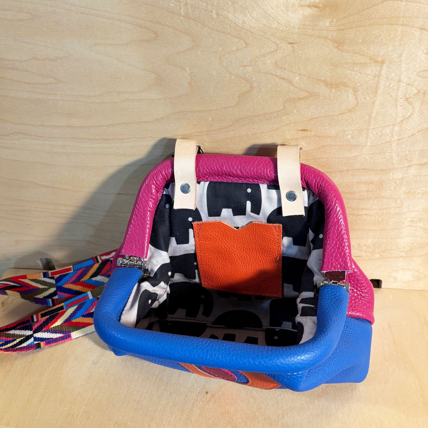 Mini Crossbody Clutch Purse blue/pink