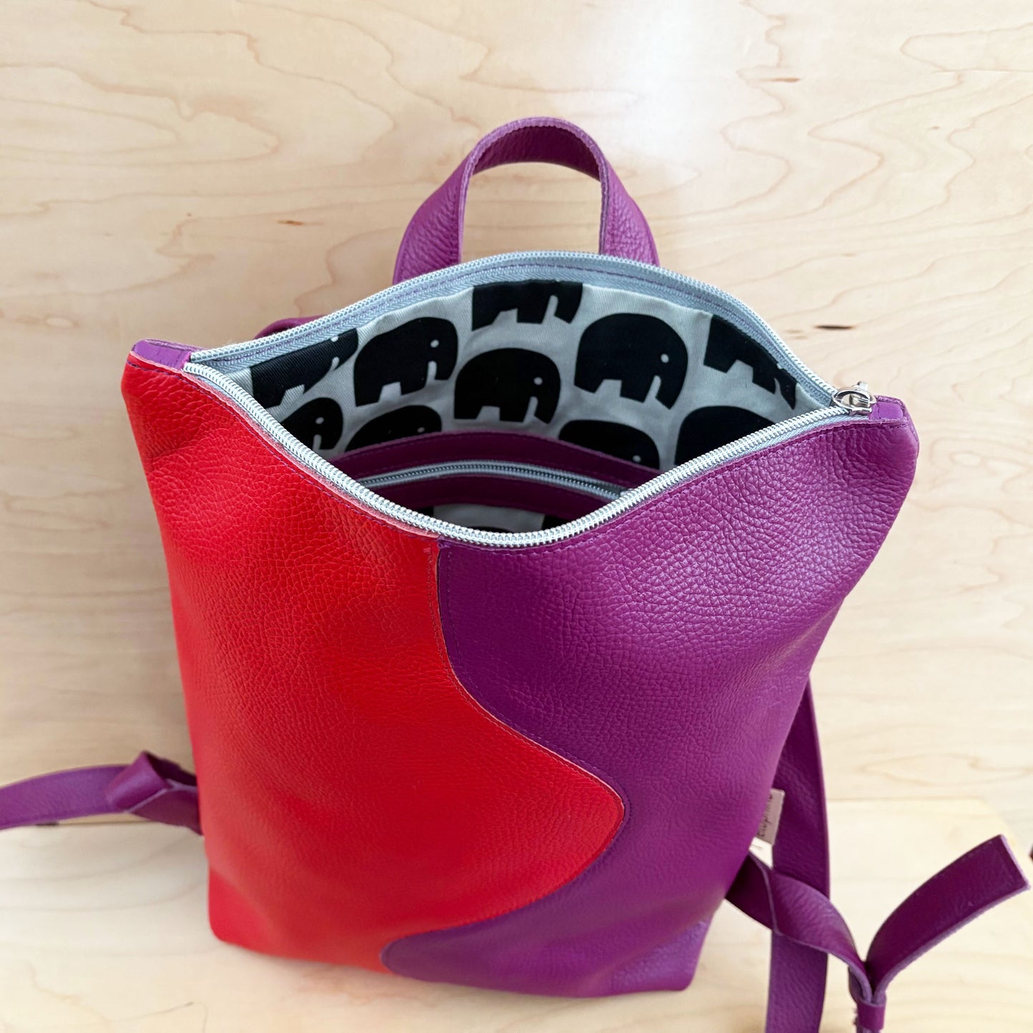 2-Tone convertible Wave Backpack, red/magenta