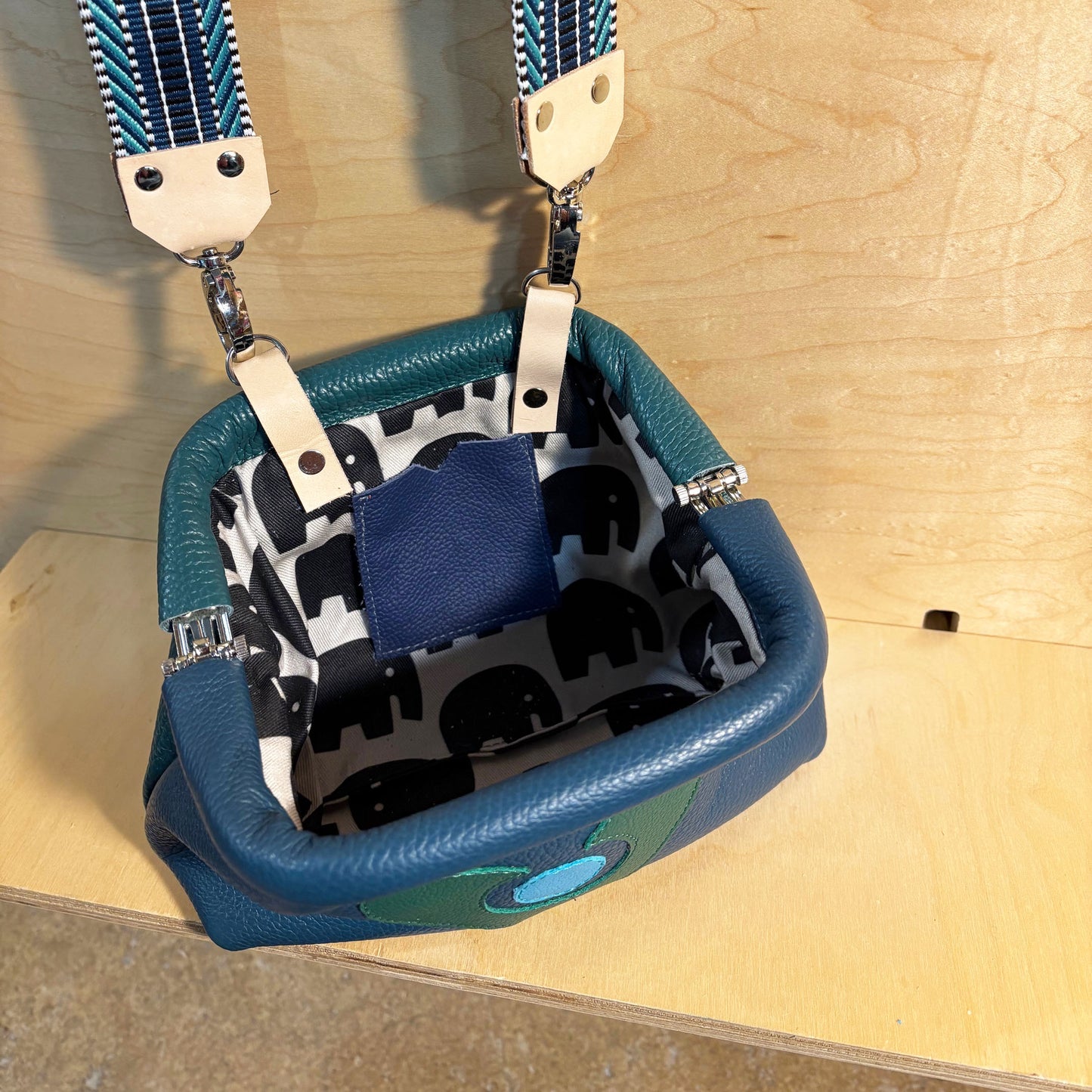 Mini Crossbody Clutch Purse teal/green