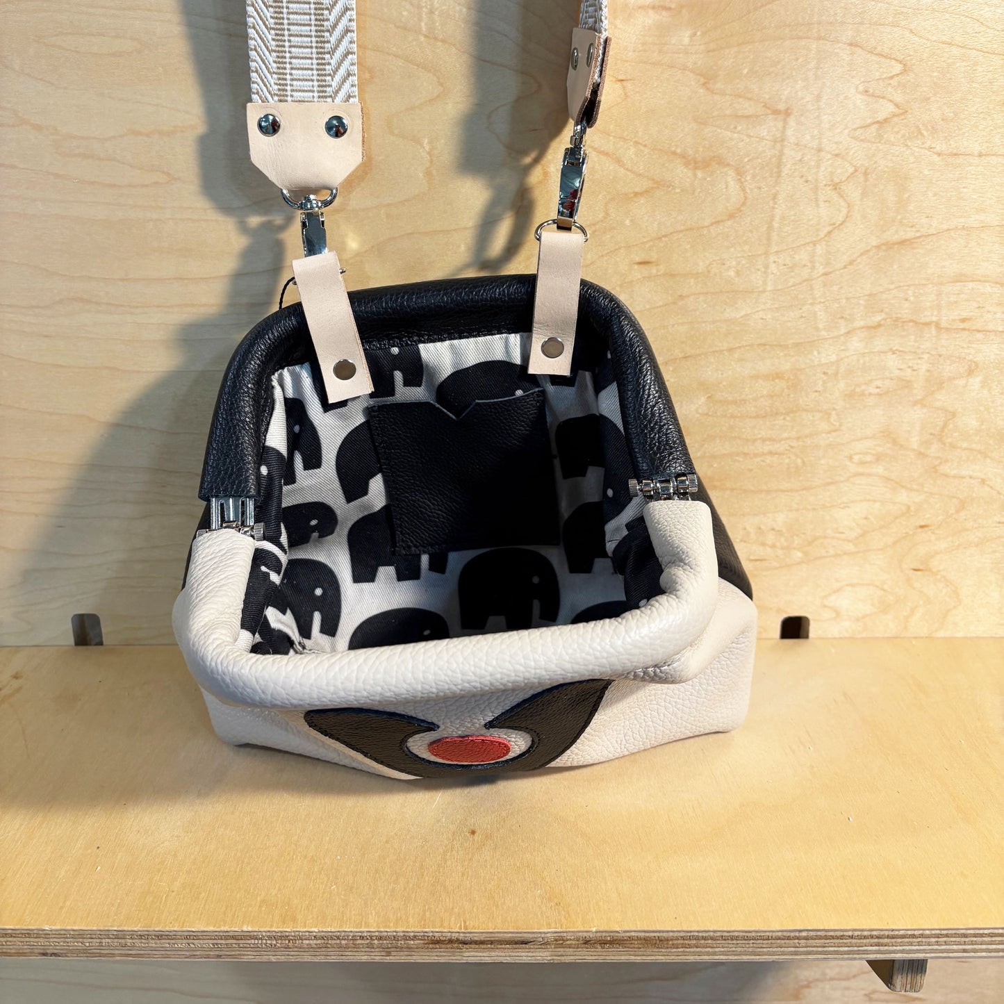 Mini Crossbody Clutch Purse off white/black